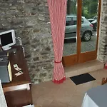 فندق مبيت وإفطار La Ferme De